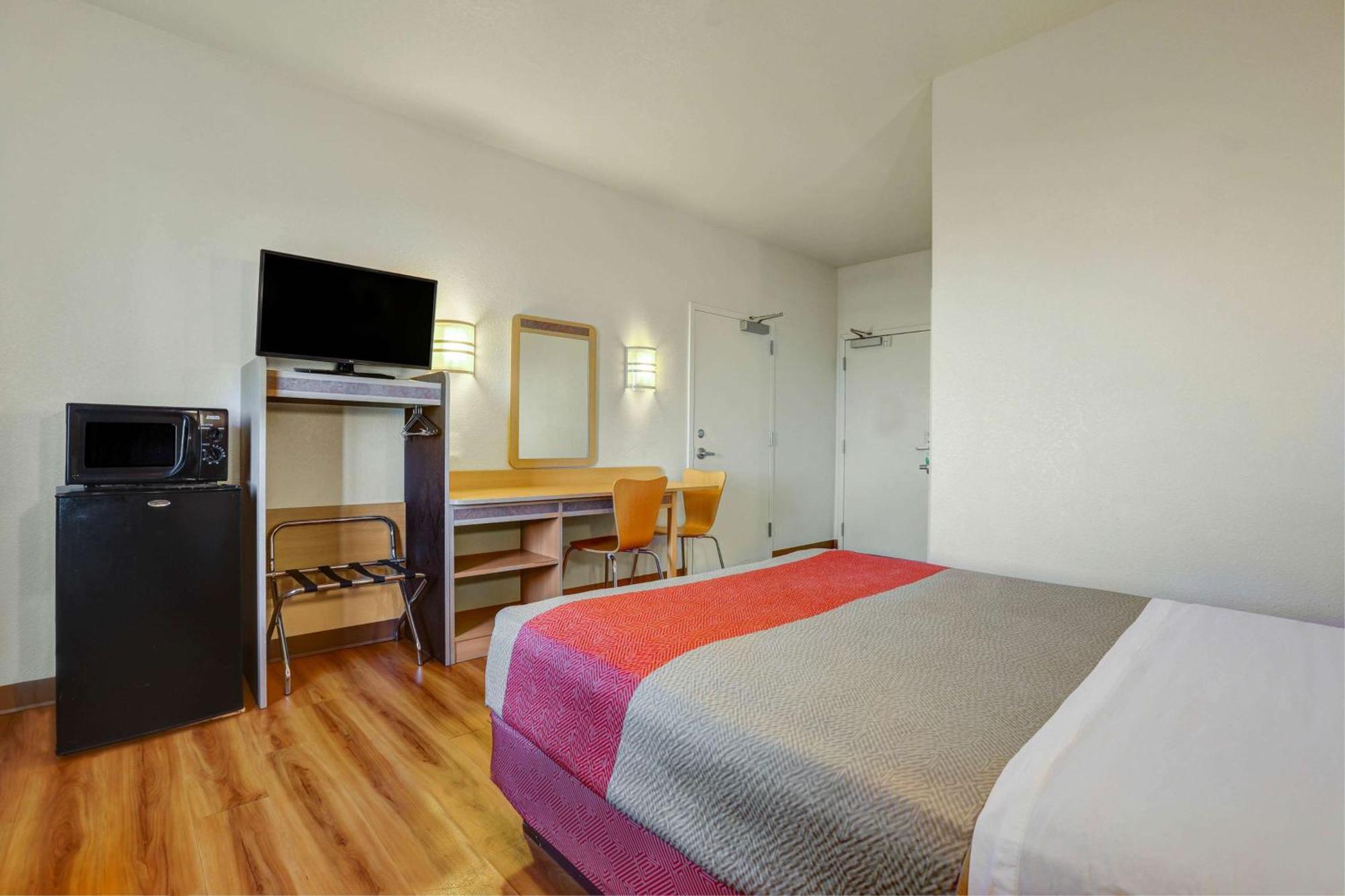 Motel 6-Lemoore, Ca Ngoại thất bức ảnh