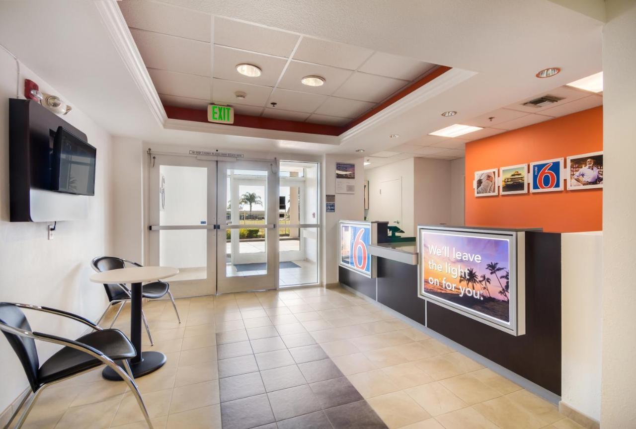 Motel 6-Lemoore, Ca Ngoại thất bức ảnh